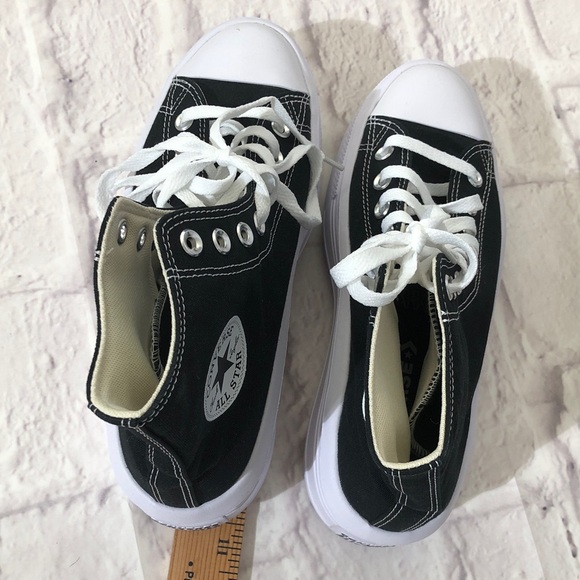 Converse Classic 2” Platform Black and White High-Tops Women’s 9.5 lg NWOT - Picture 10 of 15